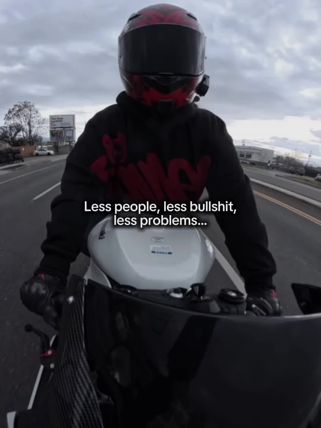@zx_moto_mommy