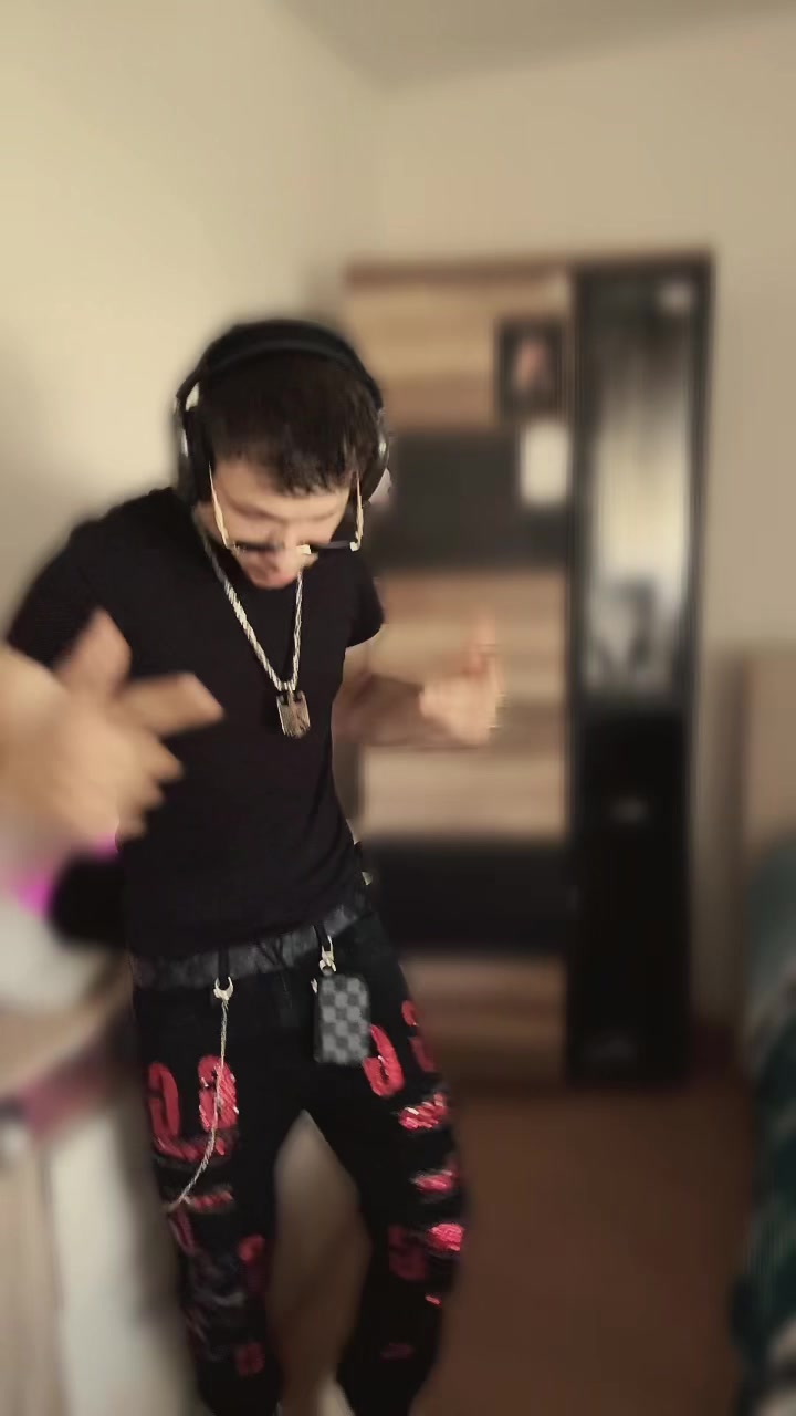@JUNO 59 💪🔥👑🎶🎤