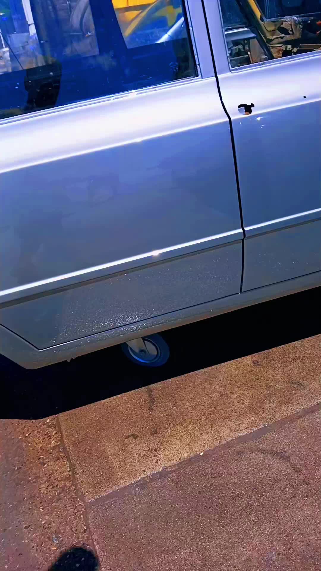 @v10