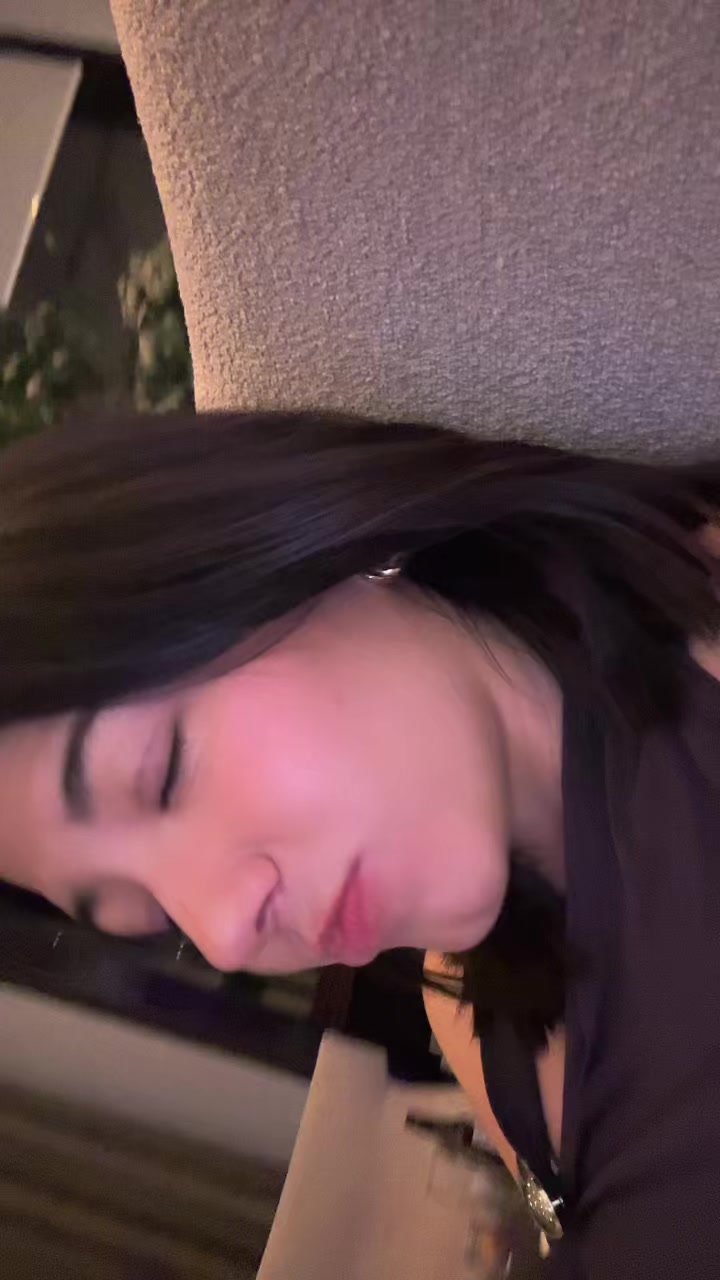 @Leslie ๐ธ