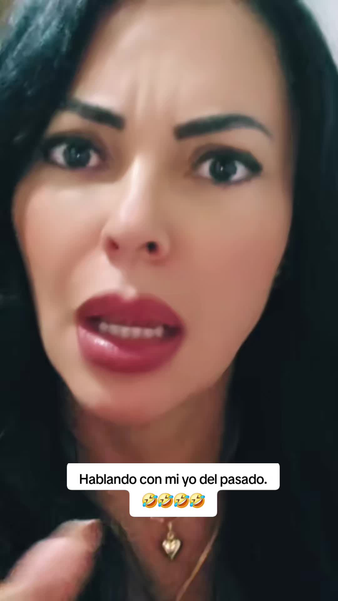 @Luna