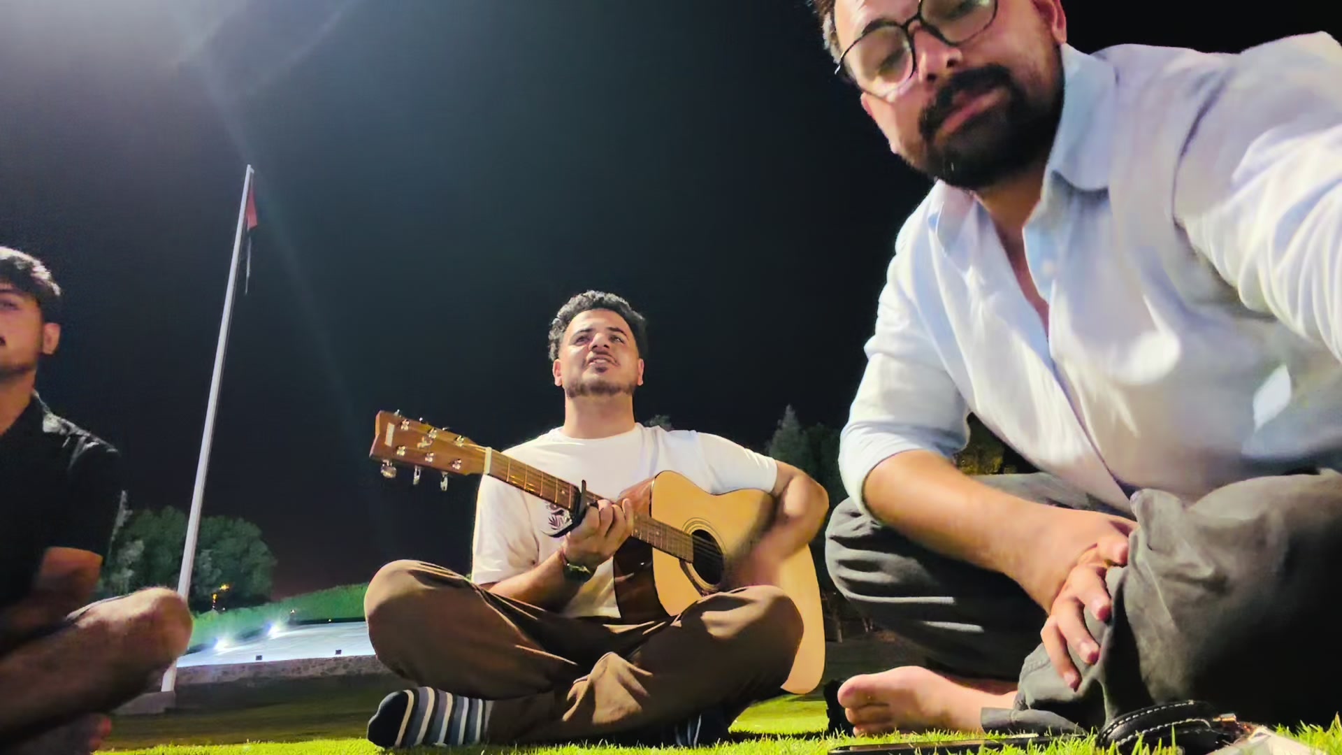 @Mehran Khan official 🎸