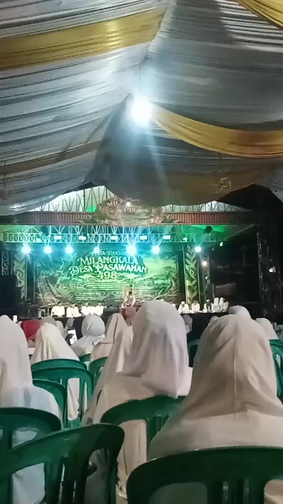@Mom's Arya30