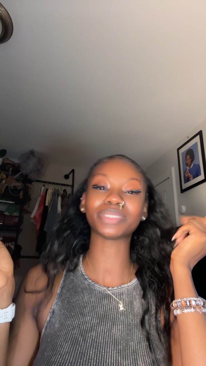 @💎 Nia 💎