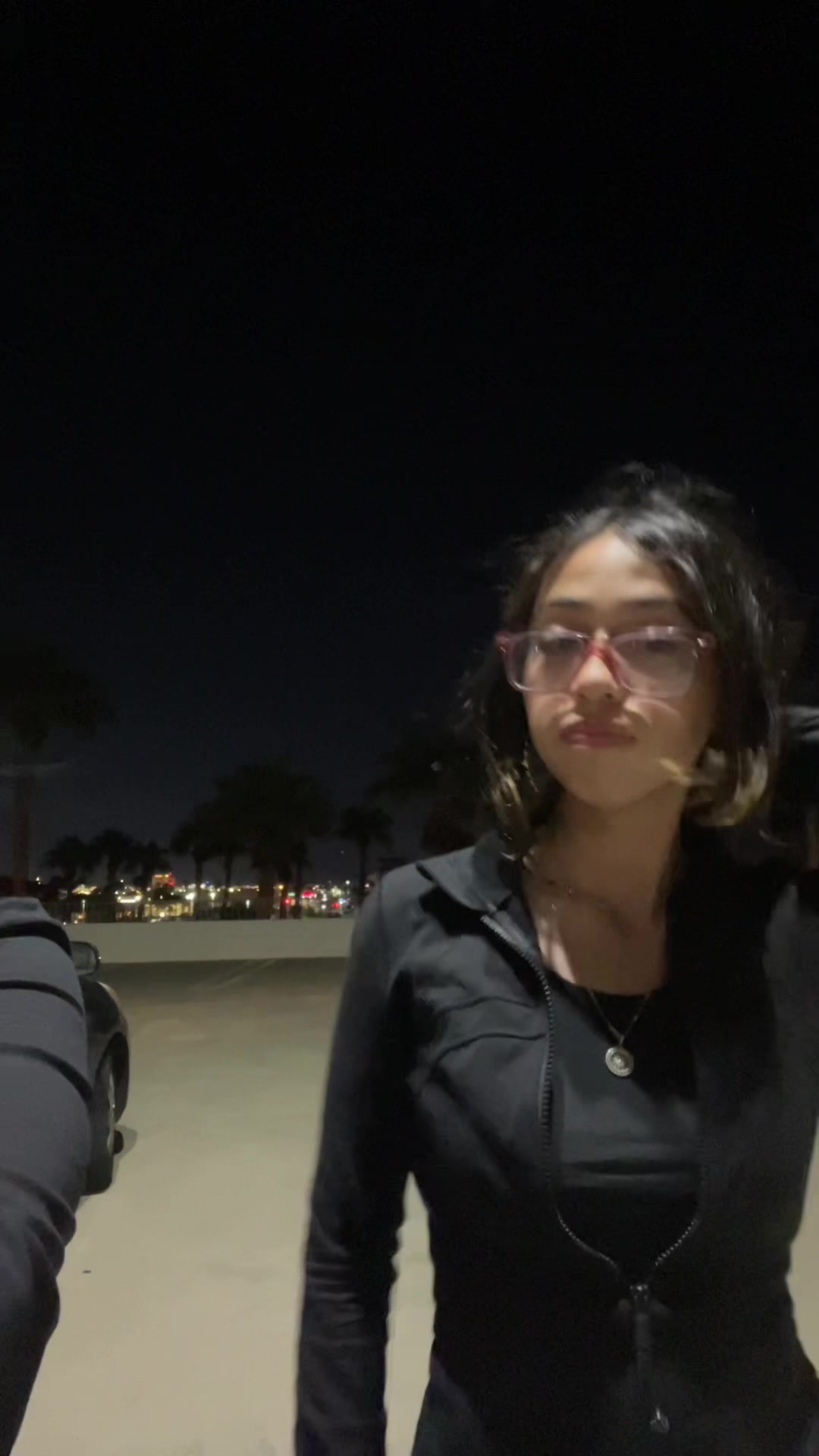 @VV