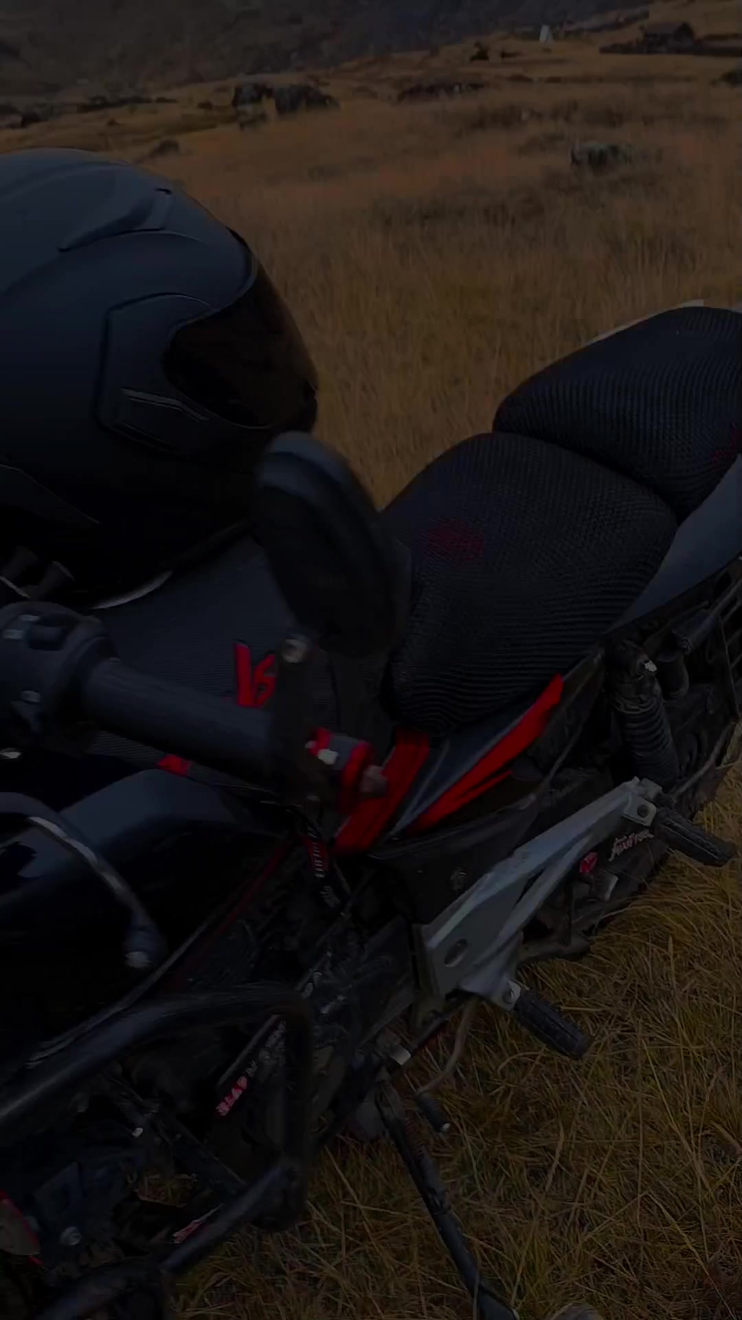 @Clinton 🏍️💯