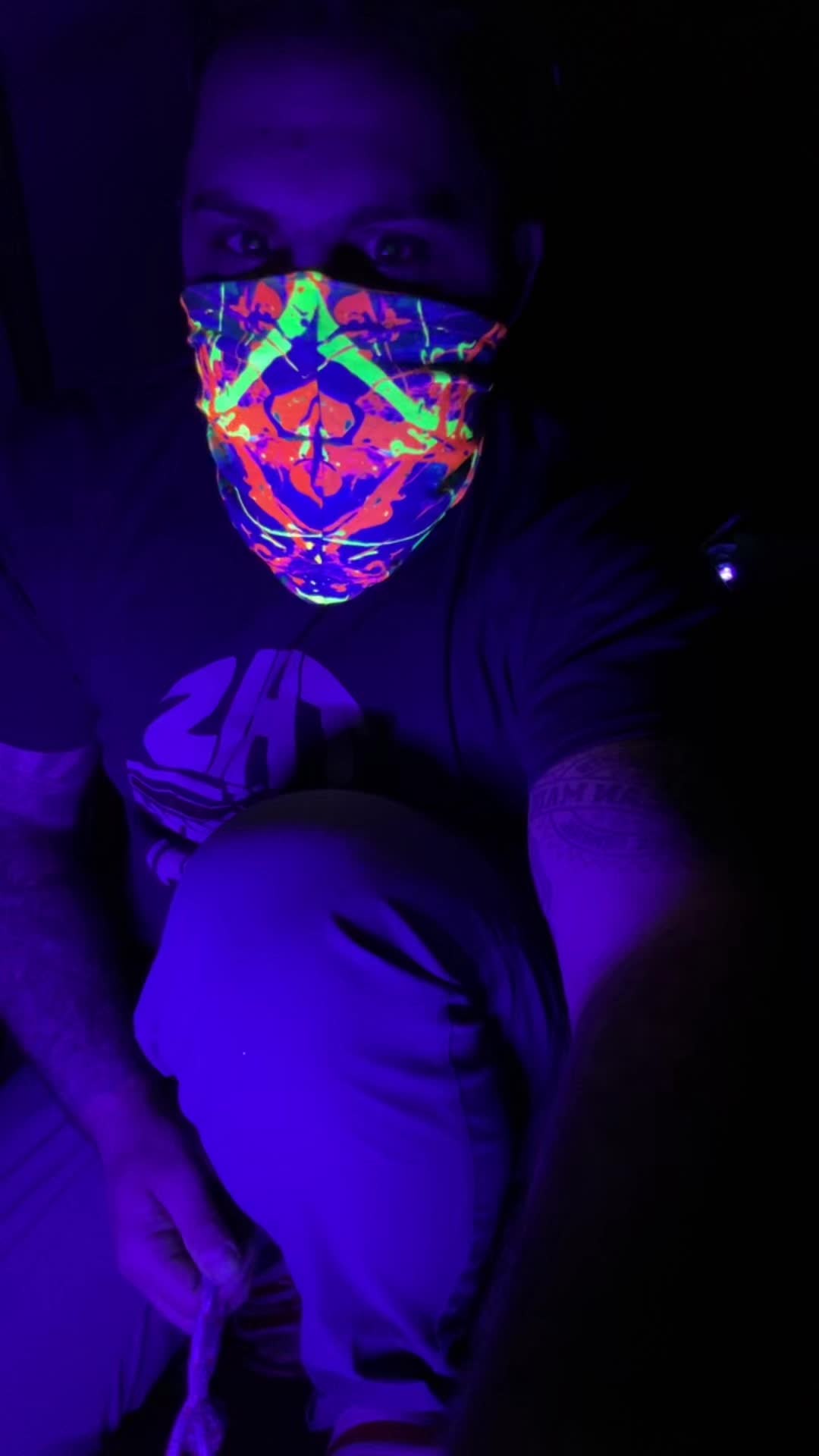 @NeonVoyd
