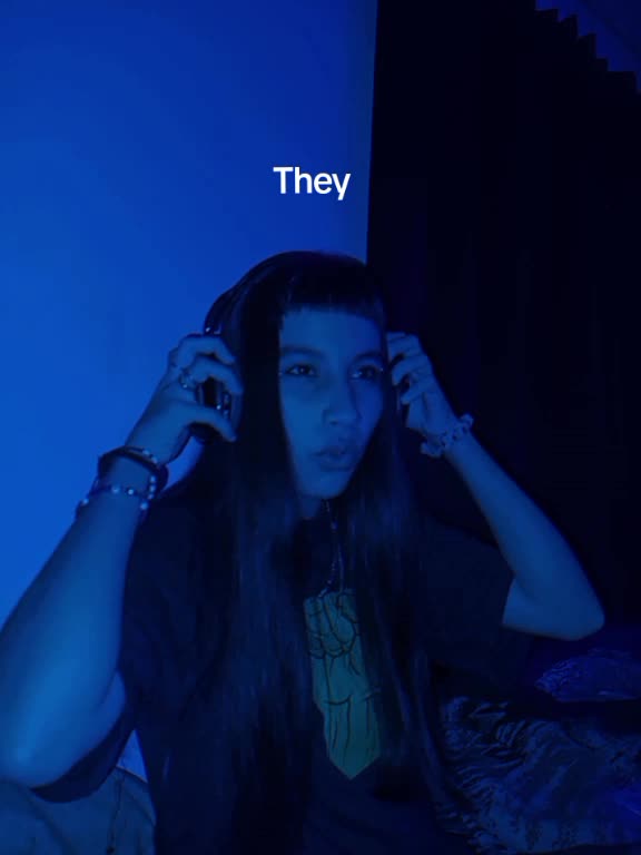 @𑣲𝓙
