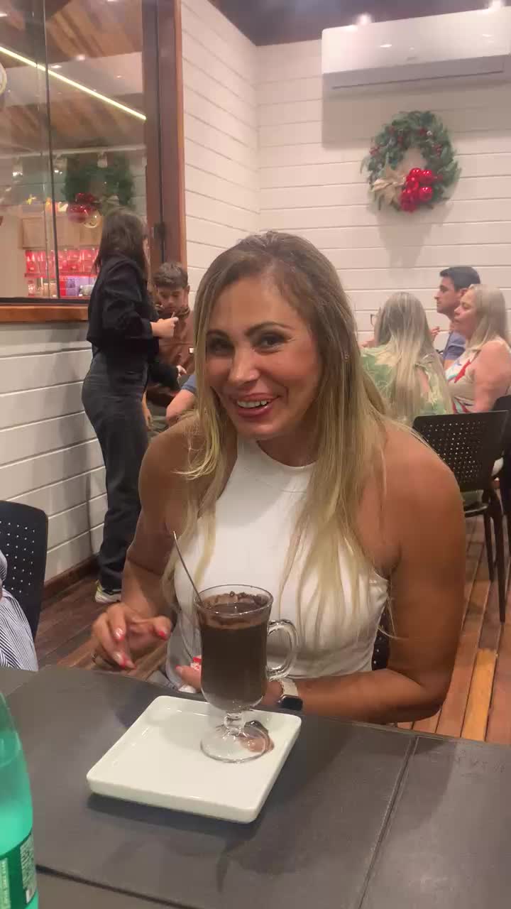 @Angela Bismarchi