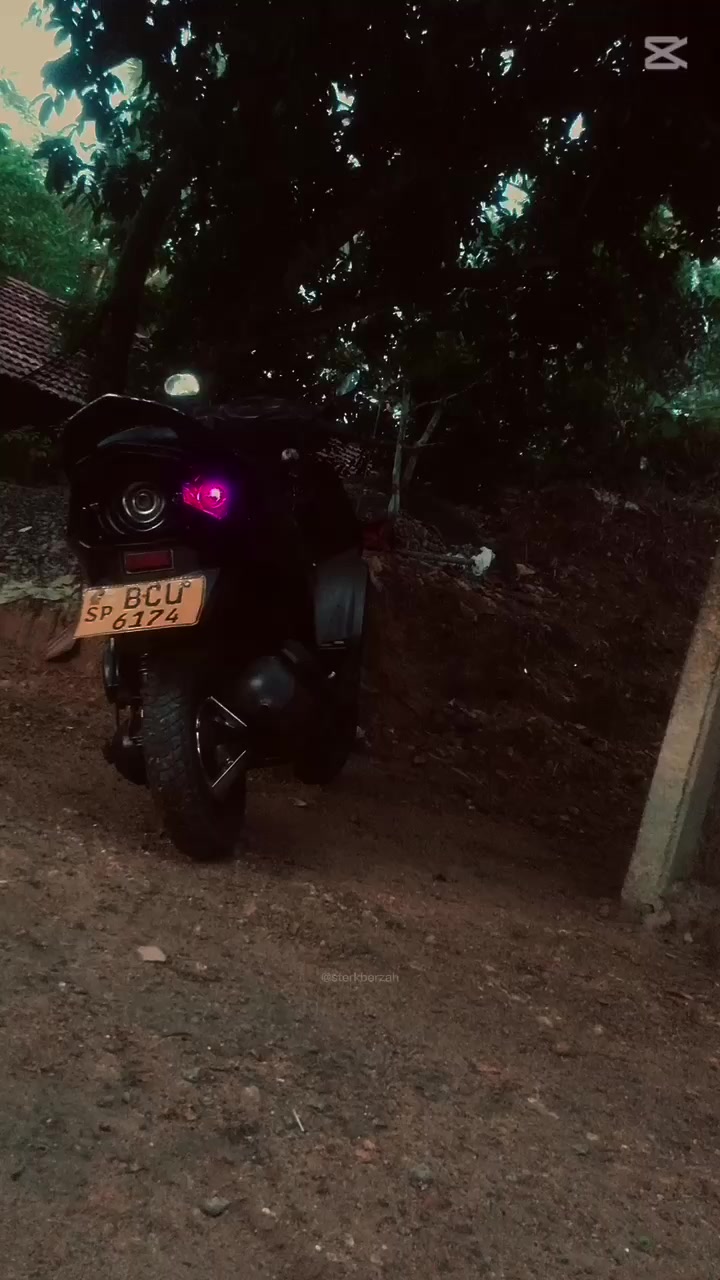 @පොඩි >ජනා 🖤😾