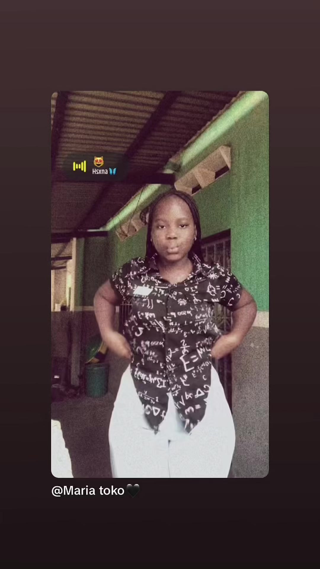 @APOUTSHOU🤍