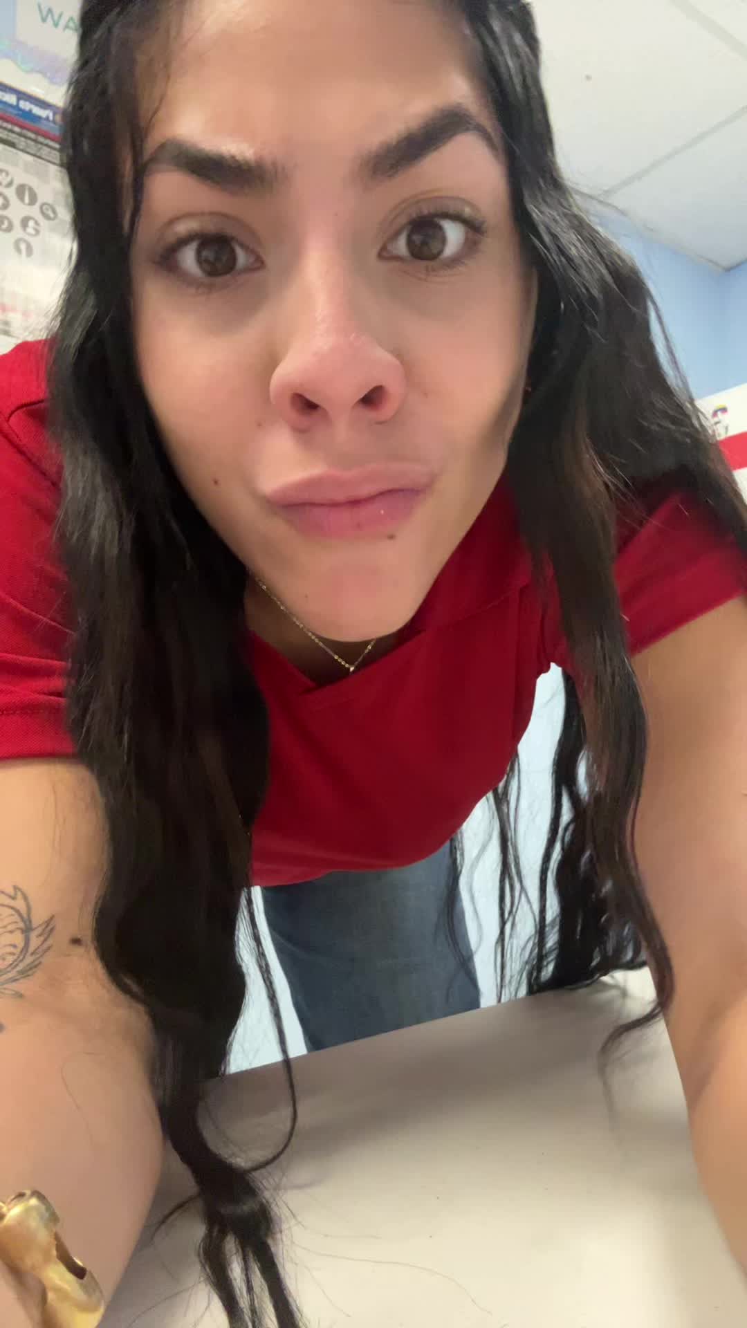 @laluguito