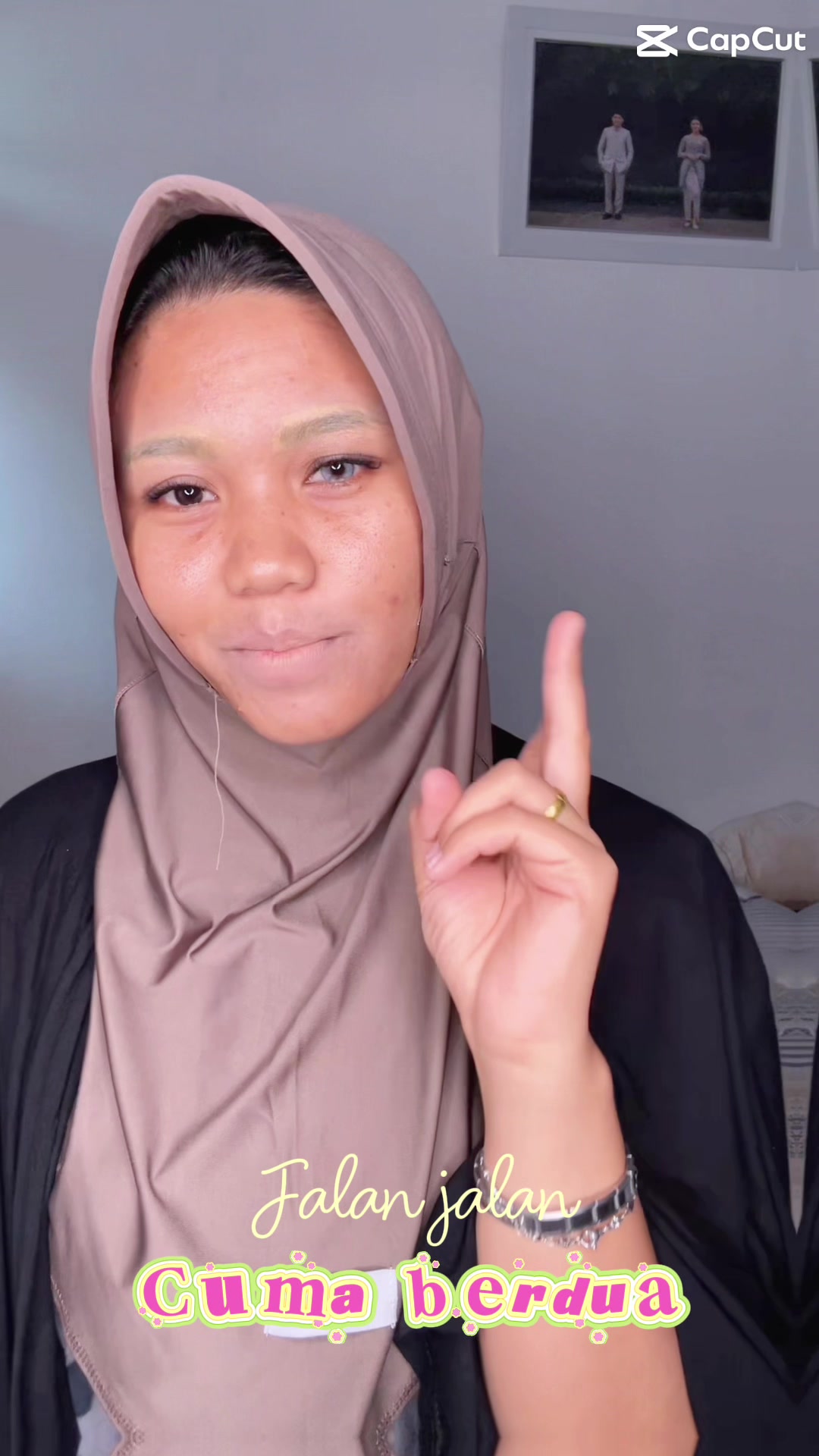 @Selfifitiaandini