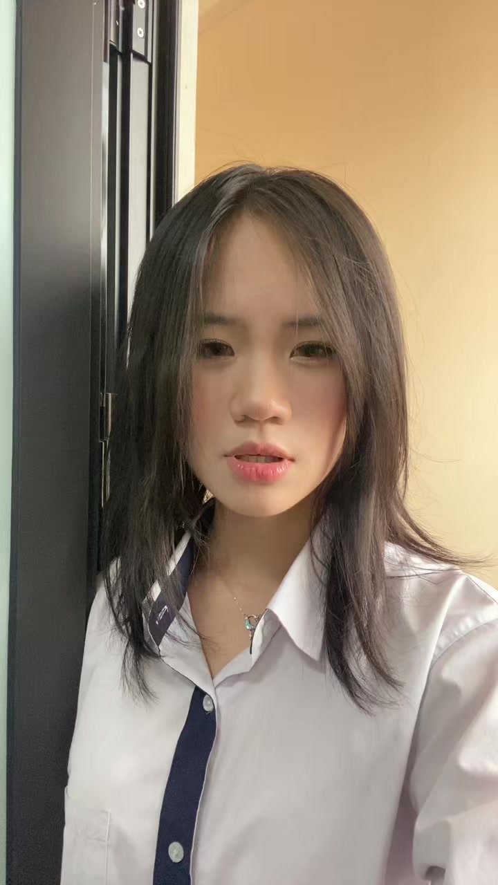 @Vy Anh Phạm