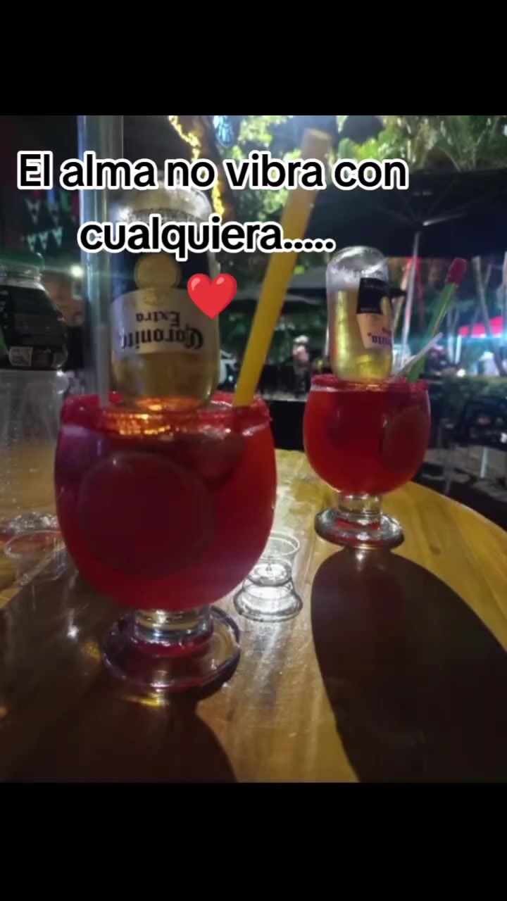@Nia Ayala