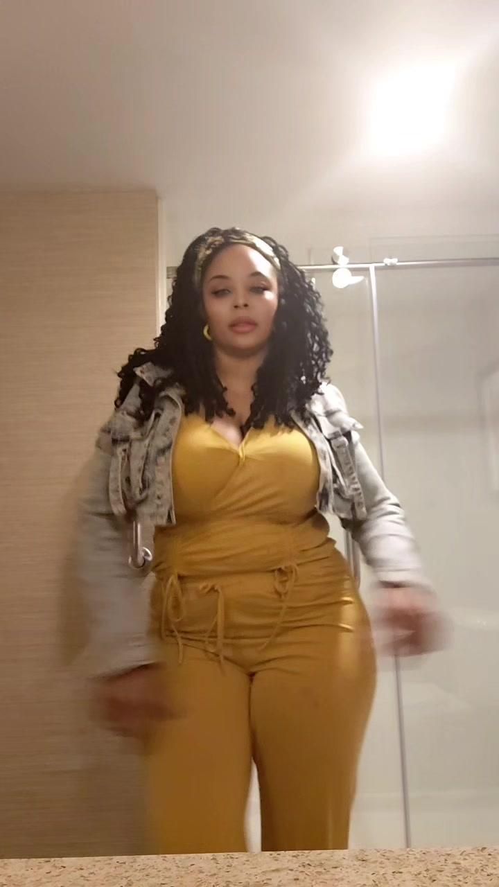 @Olivia Rose29