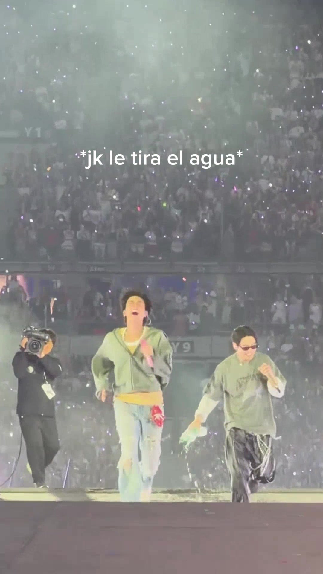 @YourBangtanScroll2