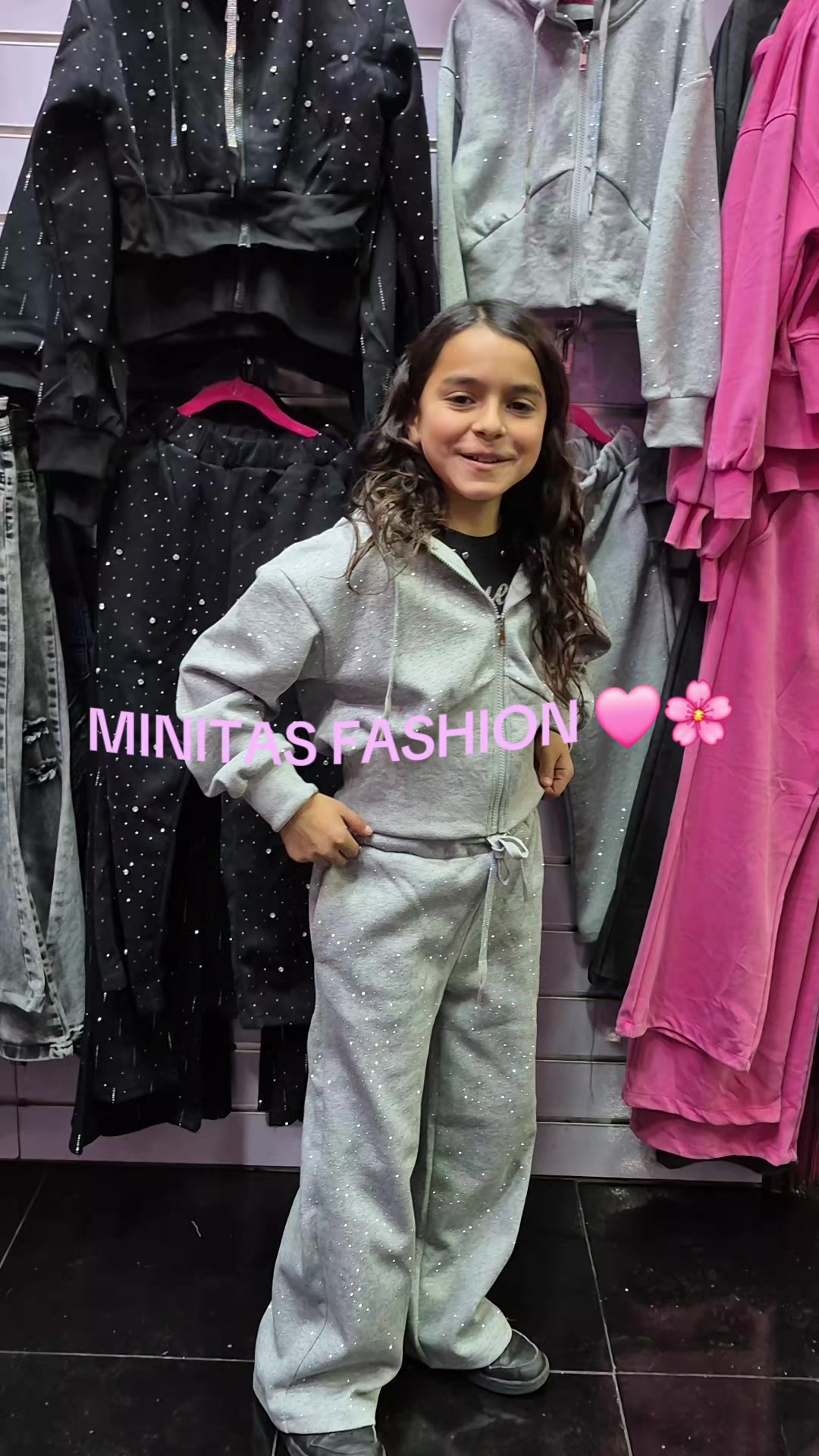 @minitas.fashion
