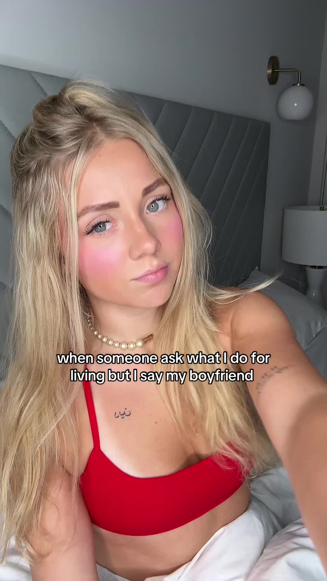 @athena_hawn