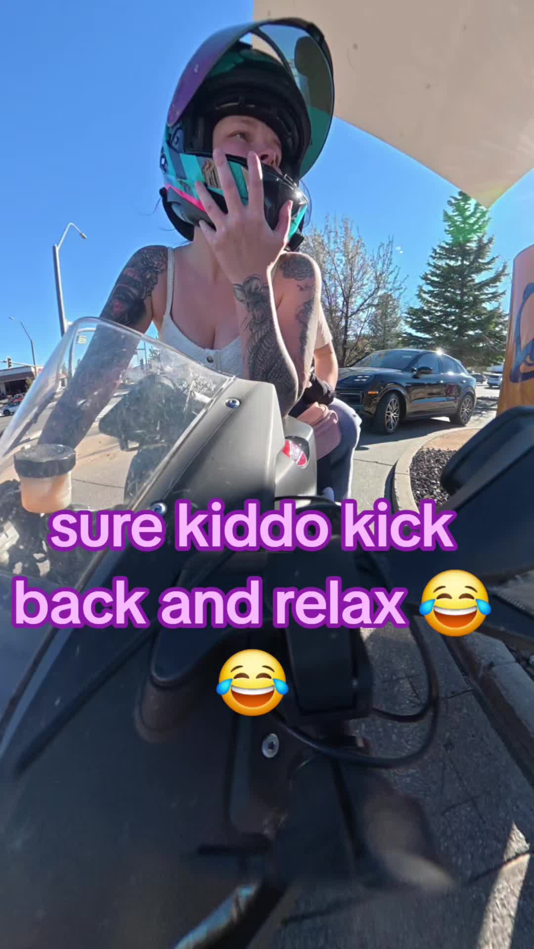 @r_skye27