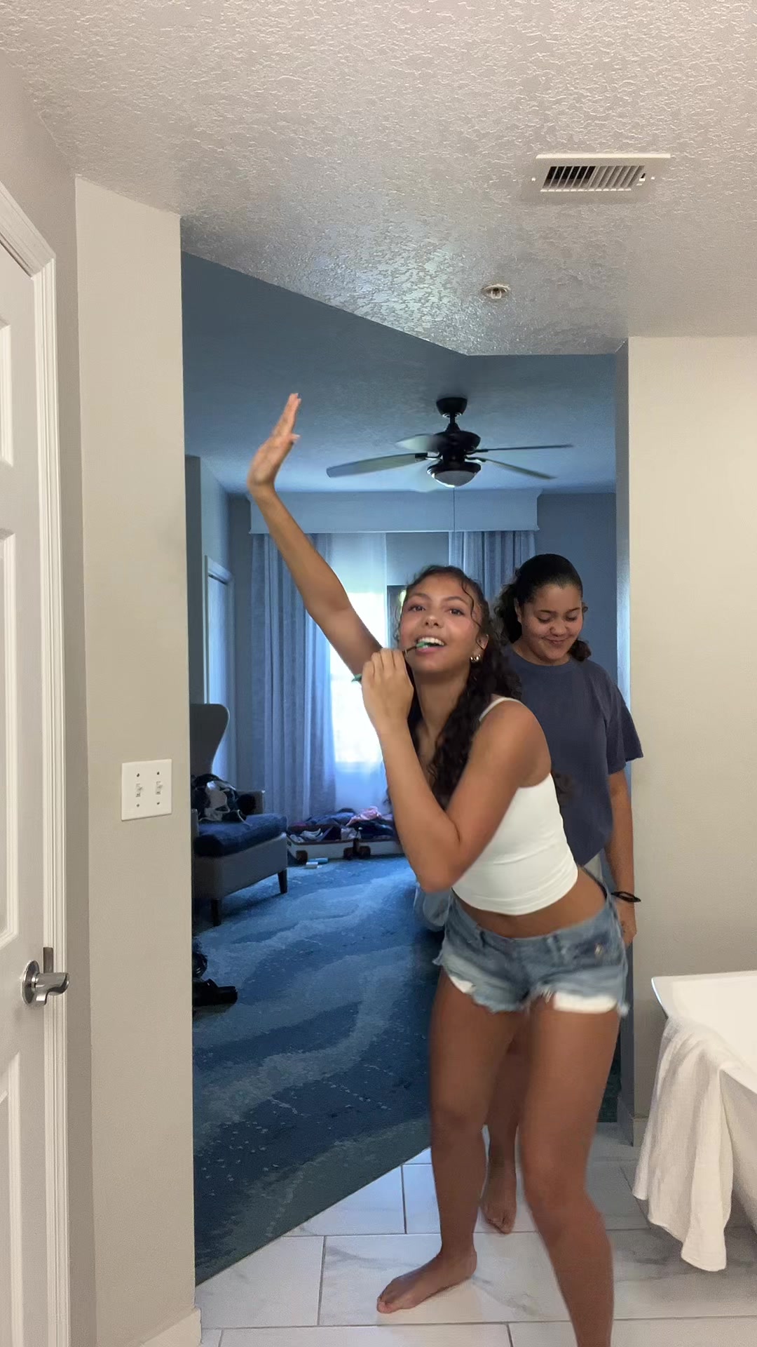 @emma
