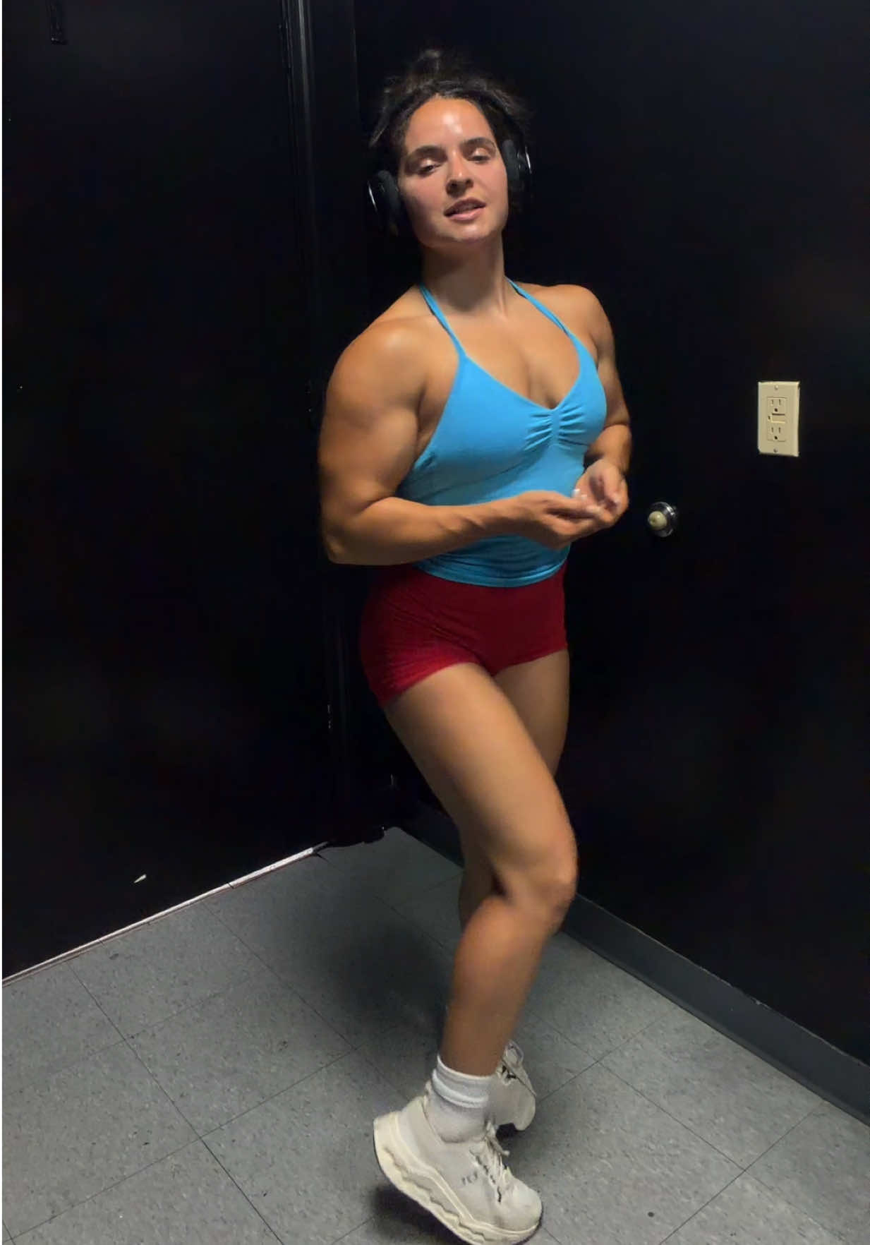 @GLORY YOAKUM | IFBB PRO🌐