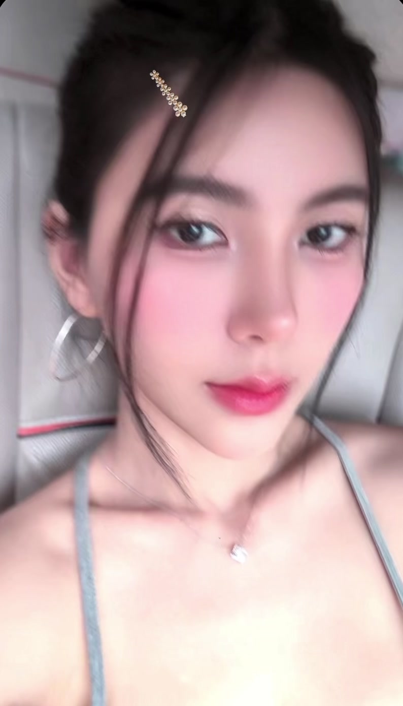 @LadyPinkchannel