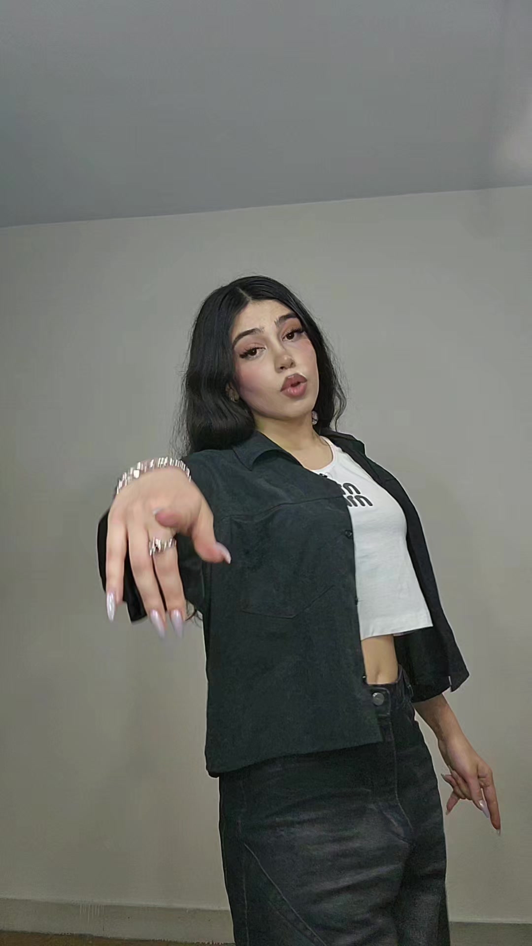 @hipr0w