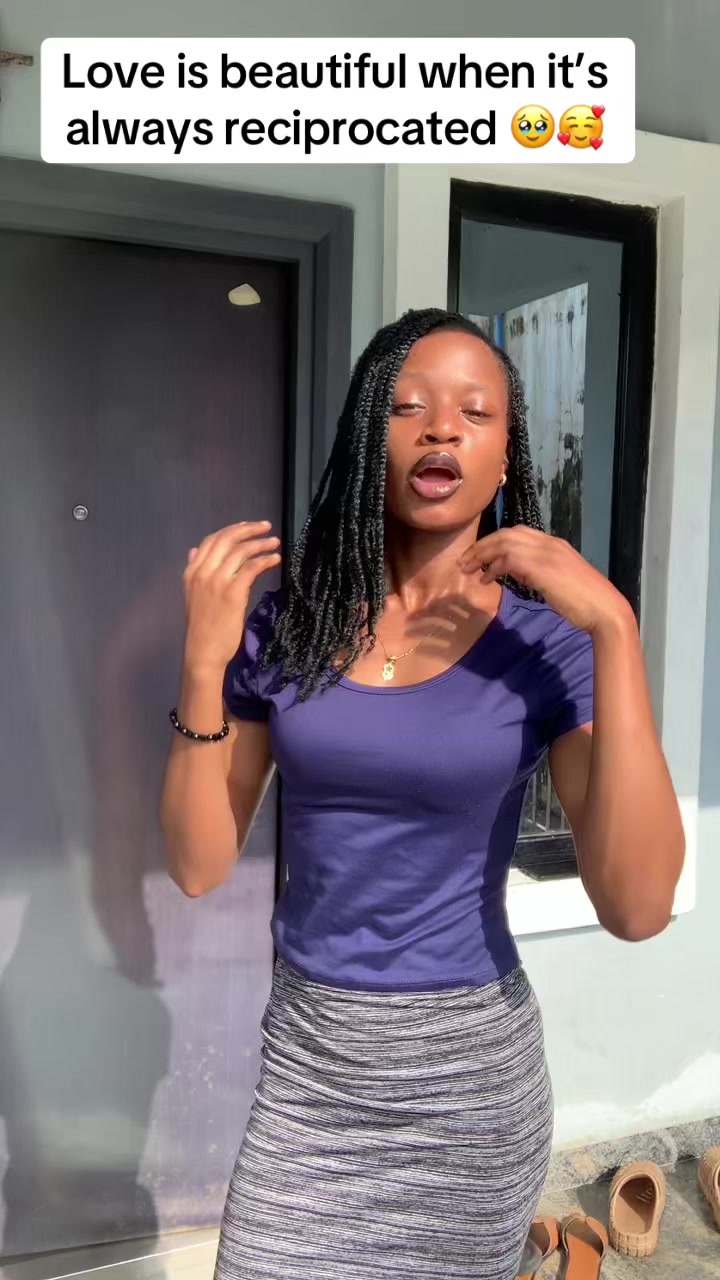 @Estherdontireforlowviews🤧🤲