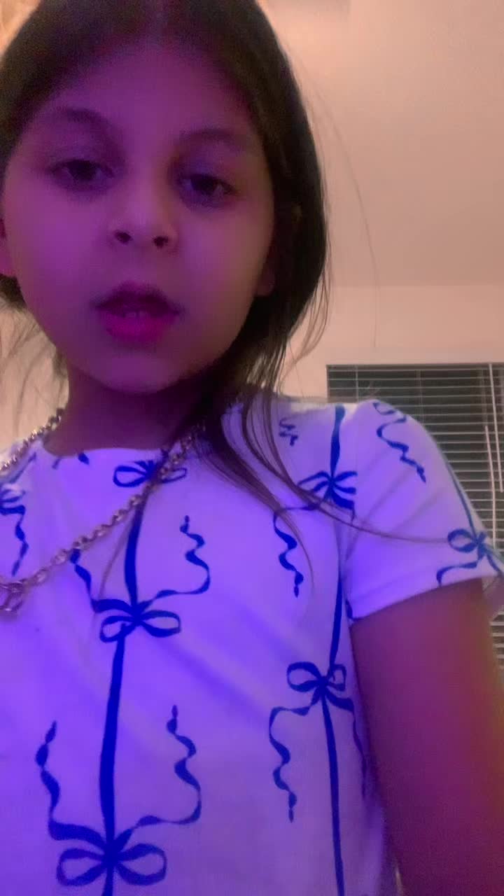 @Natalia Gomez 12
