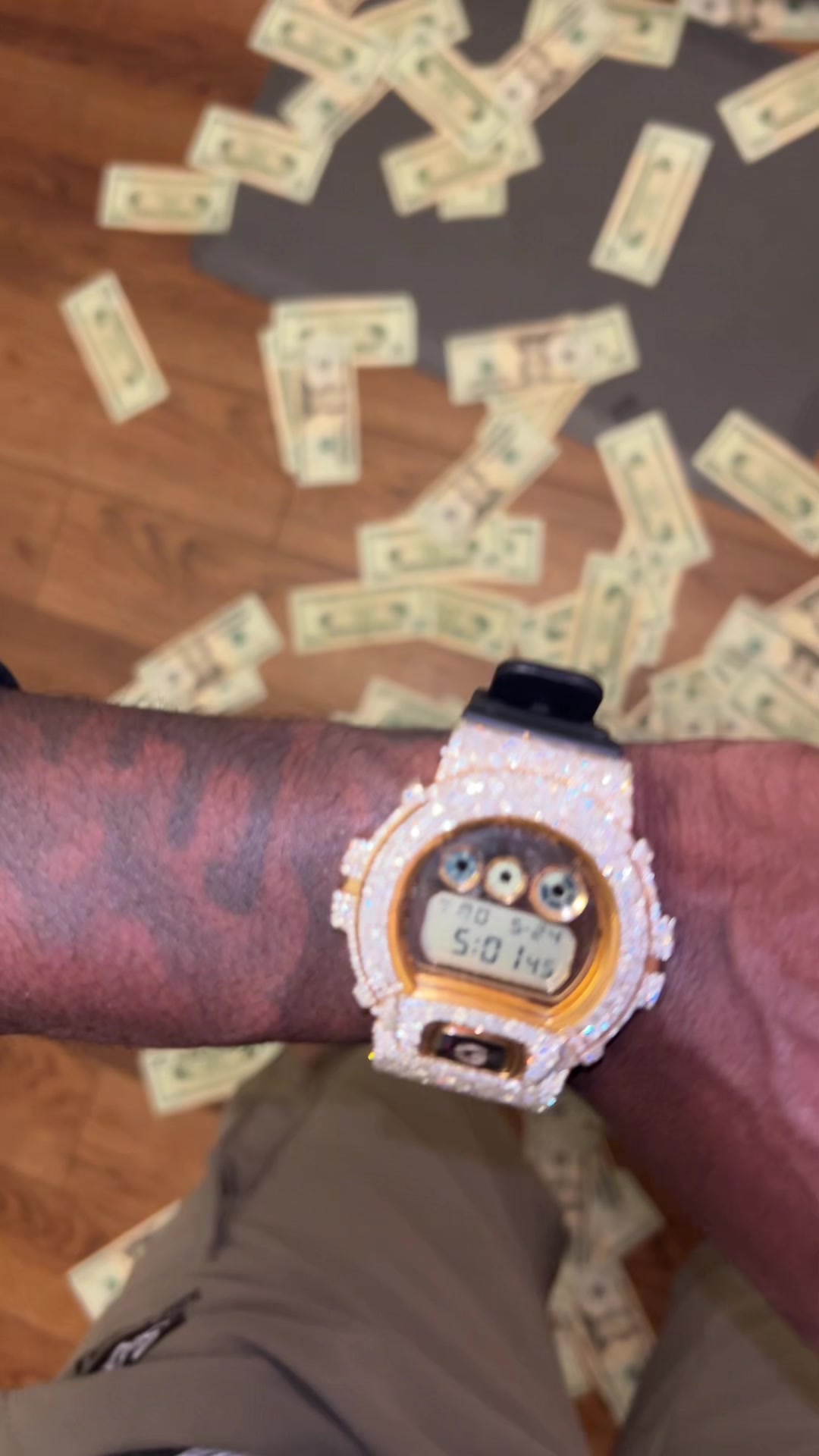 @KG 👨🏾&zwj;🦯⁉️
