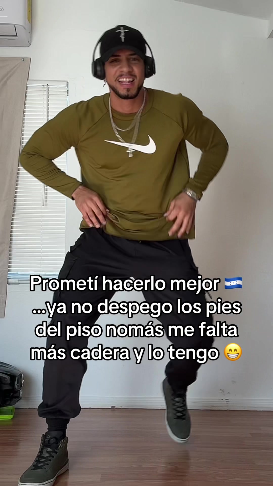 @Cubanito
