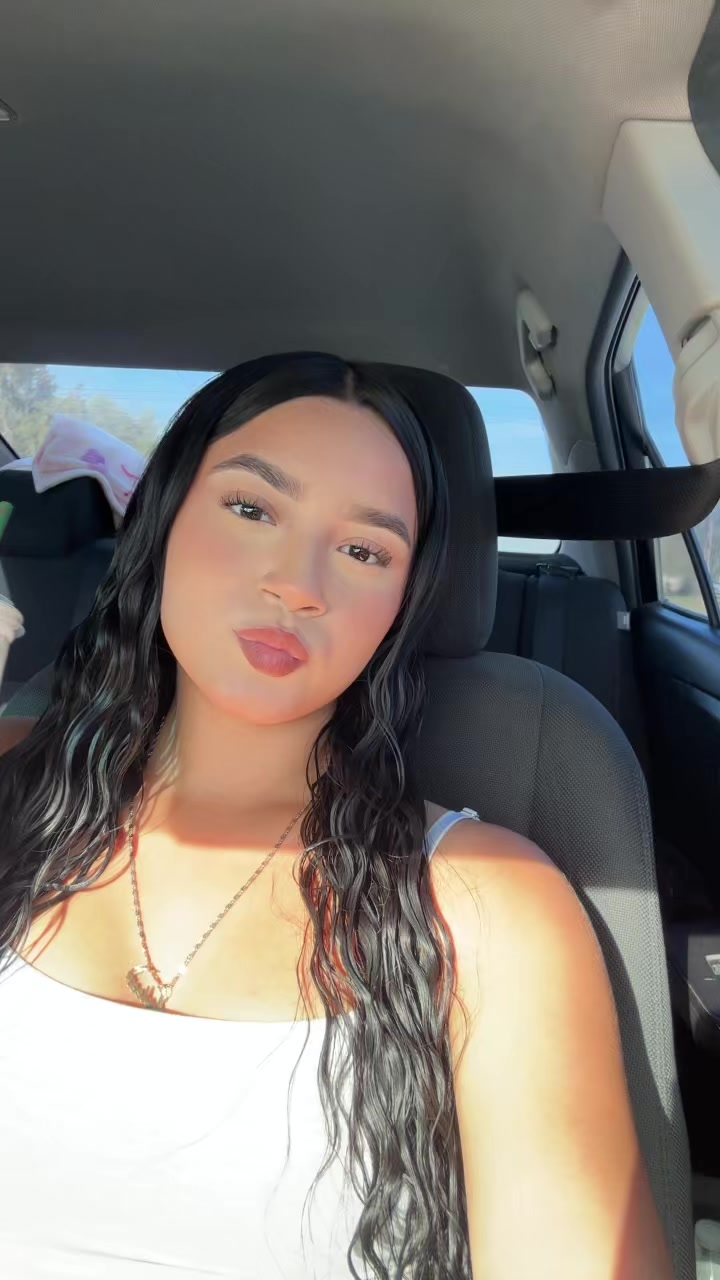 @ayleenn