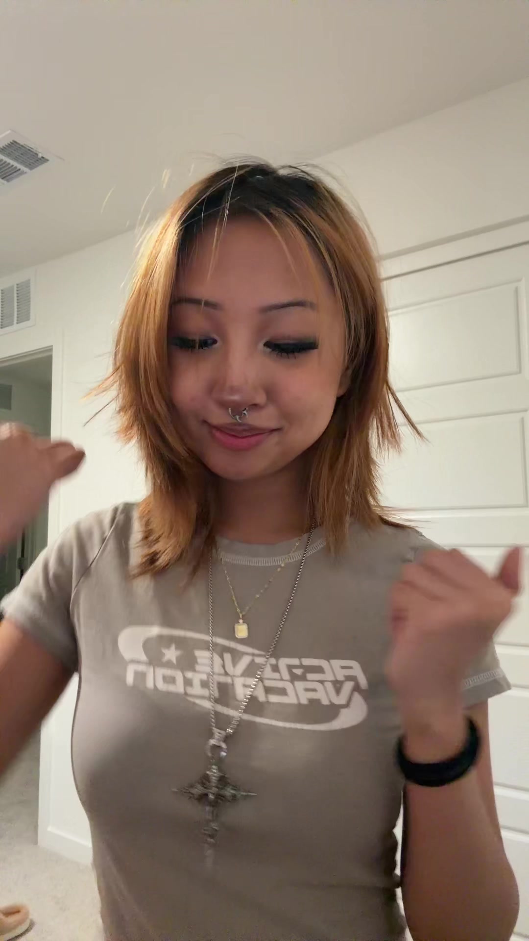 @Q!