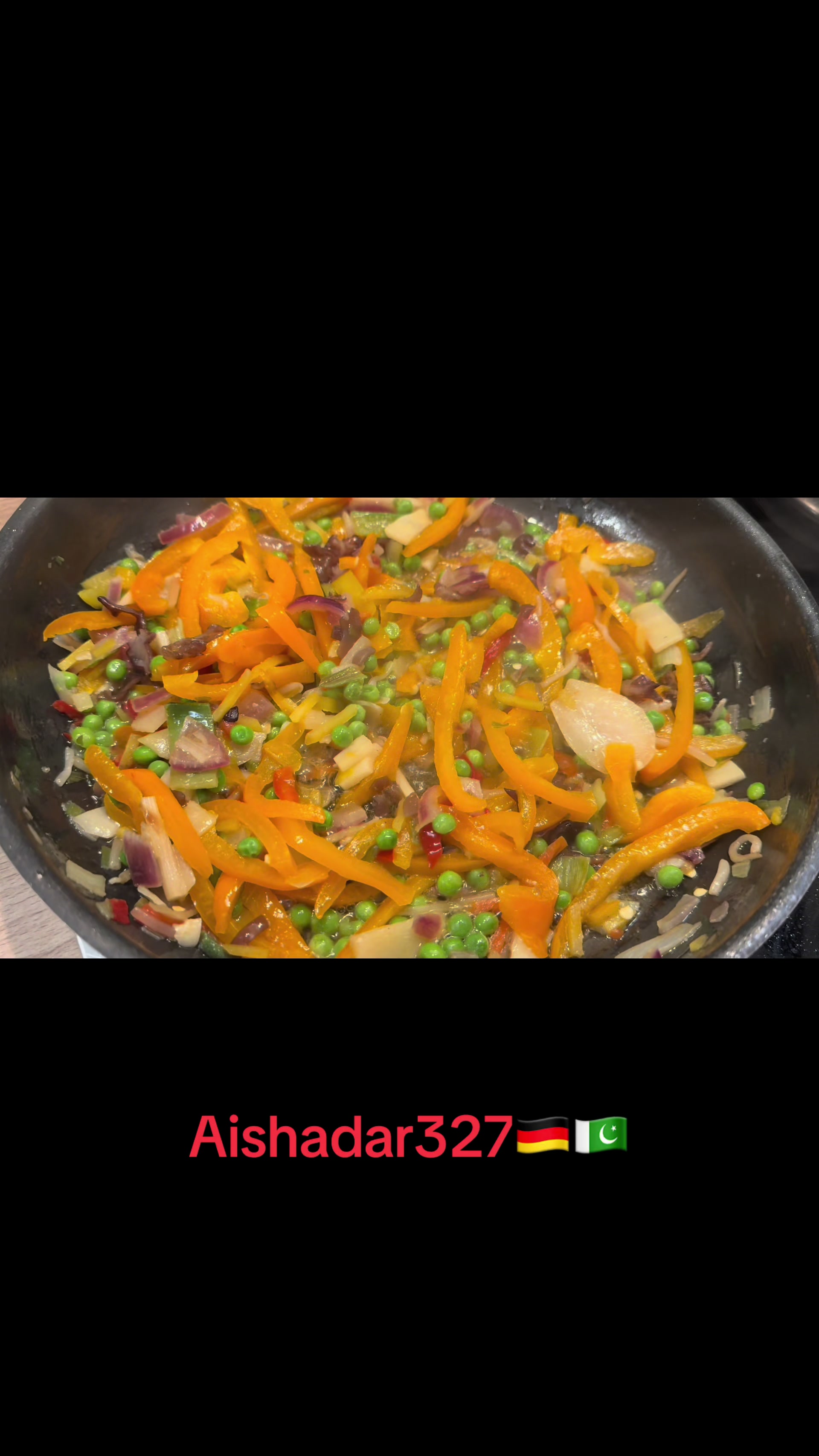 @Aishadar327🇩🇪🇵🇰