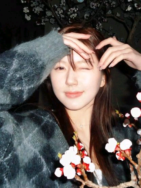 @แฐ เฃช ึข · ๐ ๐ข๐๐ ‹ ๆๅญไธ › ♥