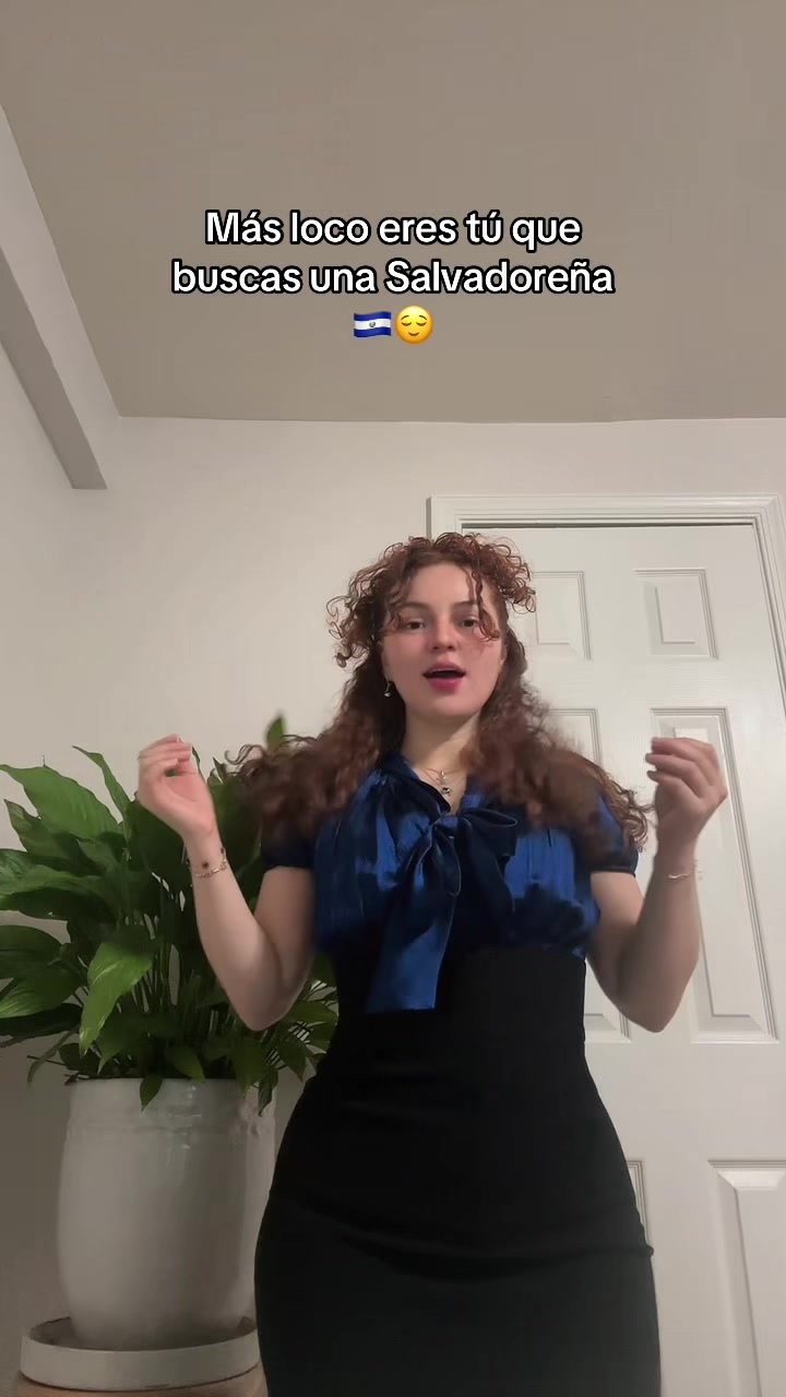 @Kelly👩🏻🦰⚡️🐈⬛🍷🎙️
