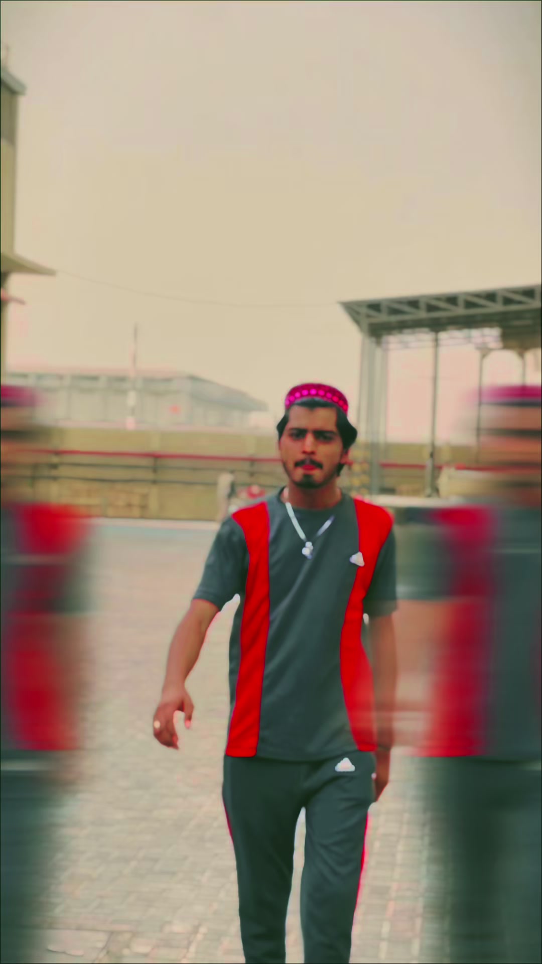 @معصوم پرندہ ظالم شکاری🦜🐦🥷