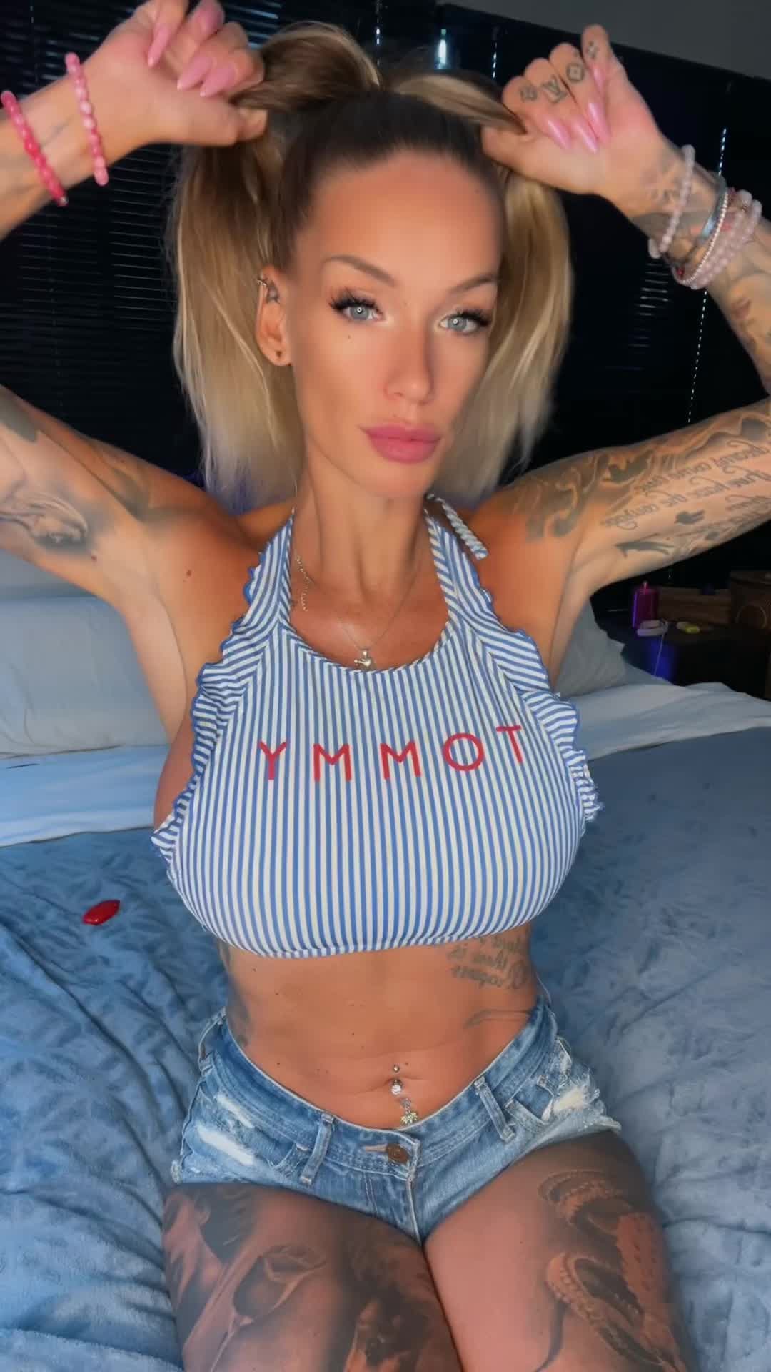@Tiffy Hollywood 💓