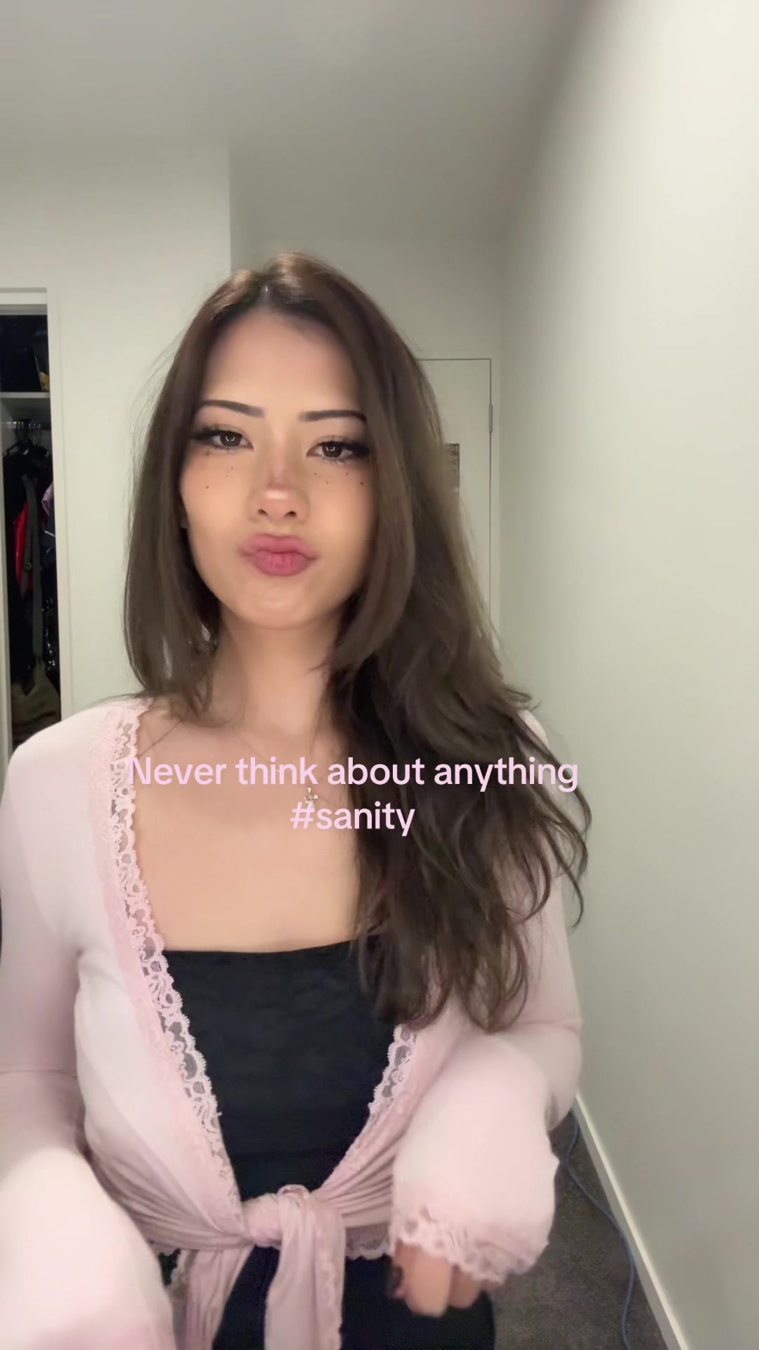 @larataz