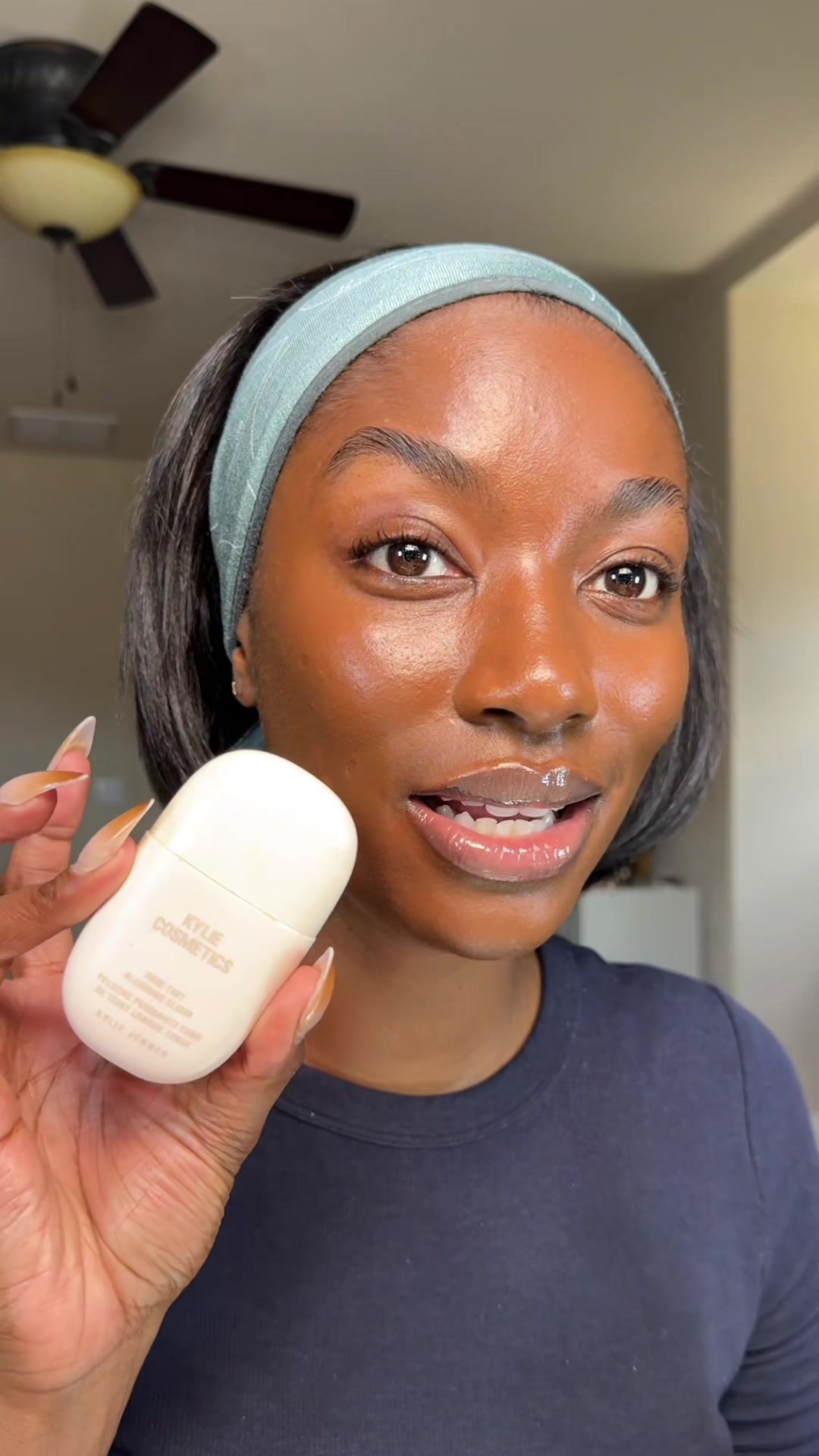 @Kayla B | Beauty Creator✨