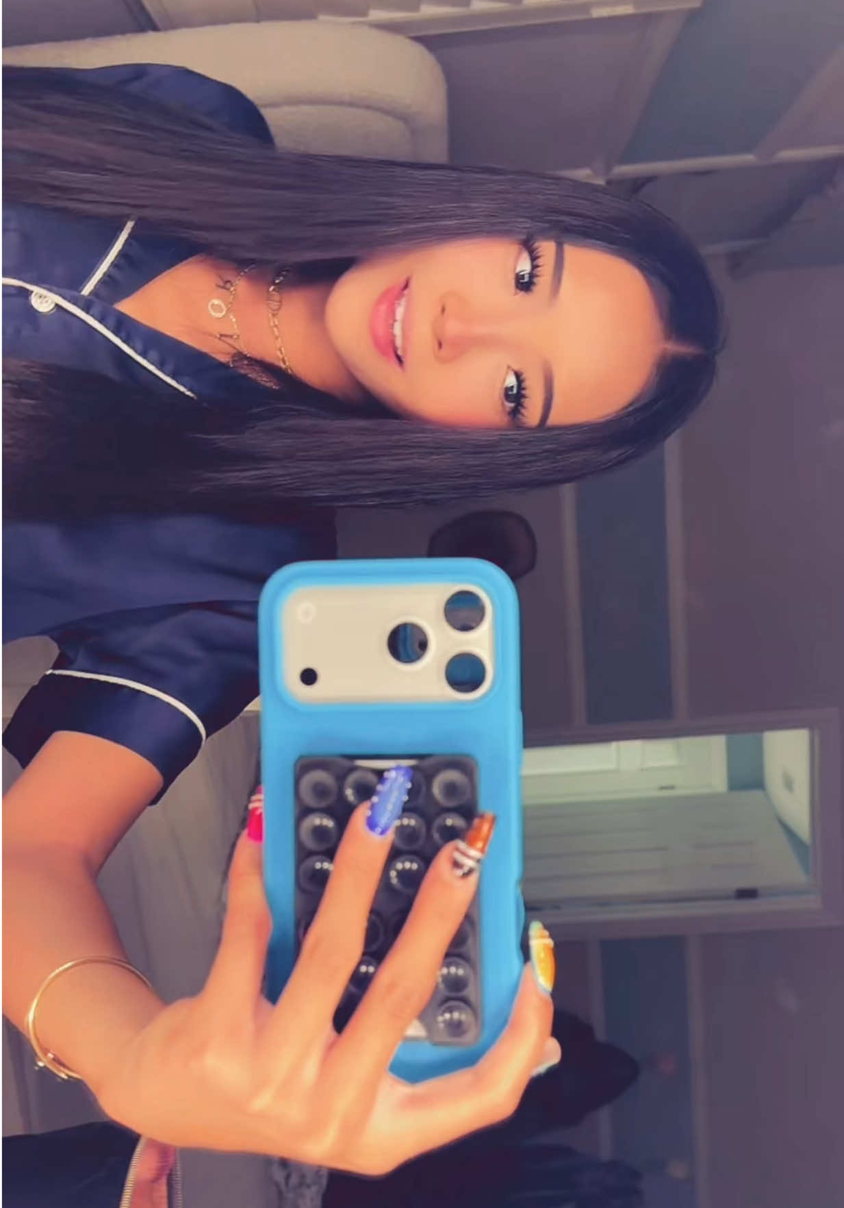 @liv