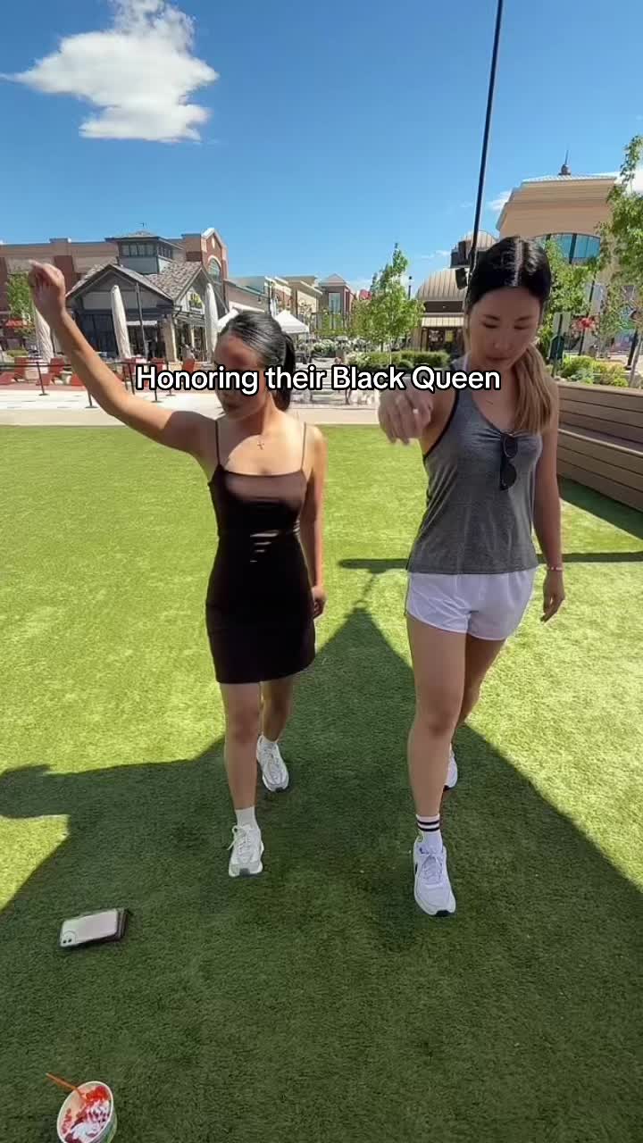 @ThatgirlÄozzy🥀