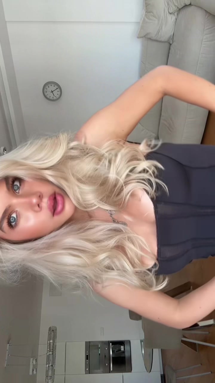 @zlukablondie
