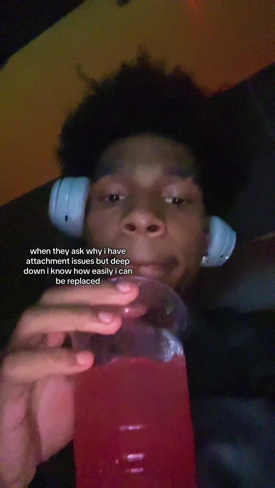 @⃟