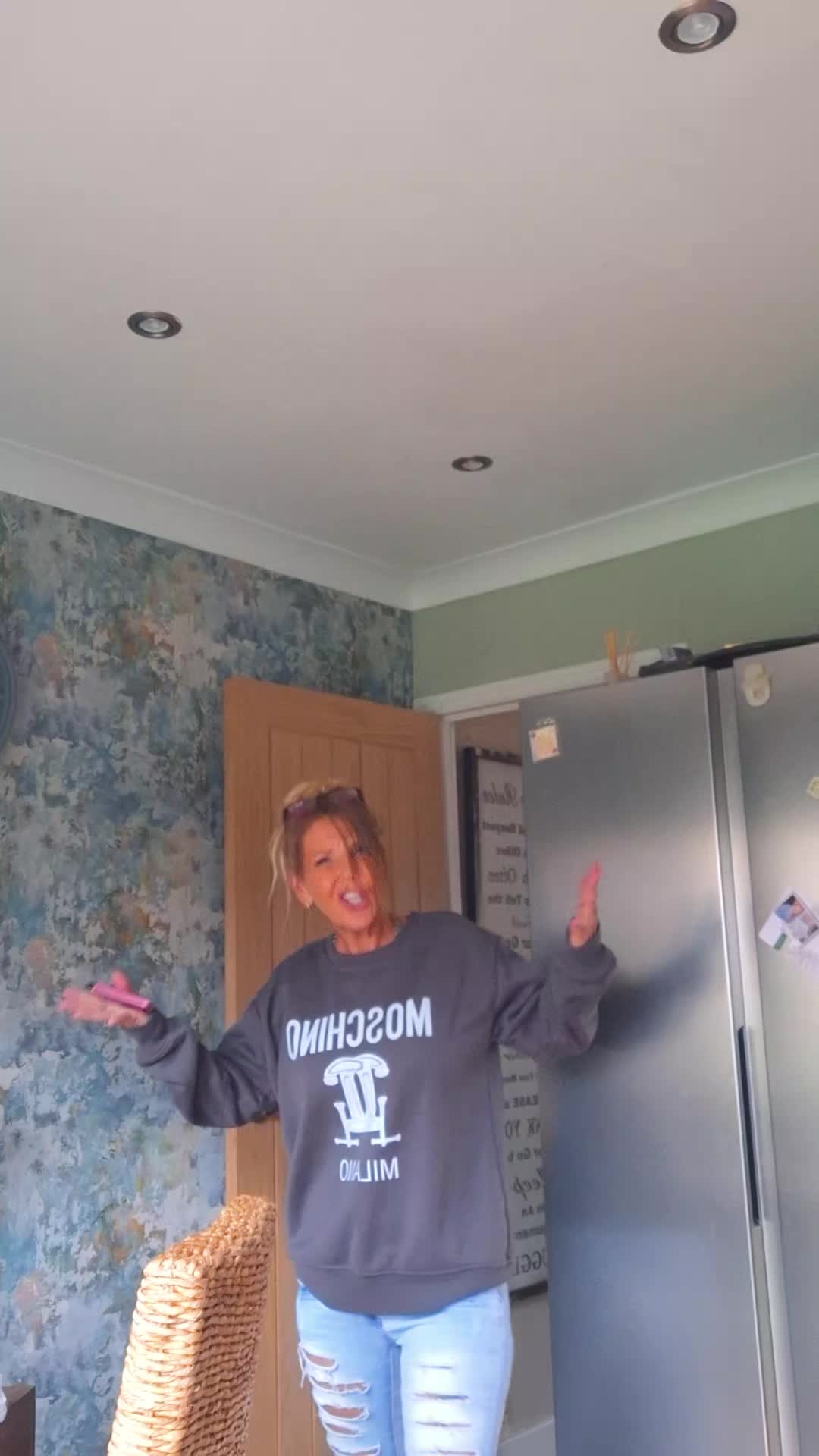 @Queen_dreams