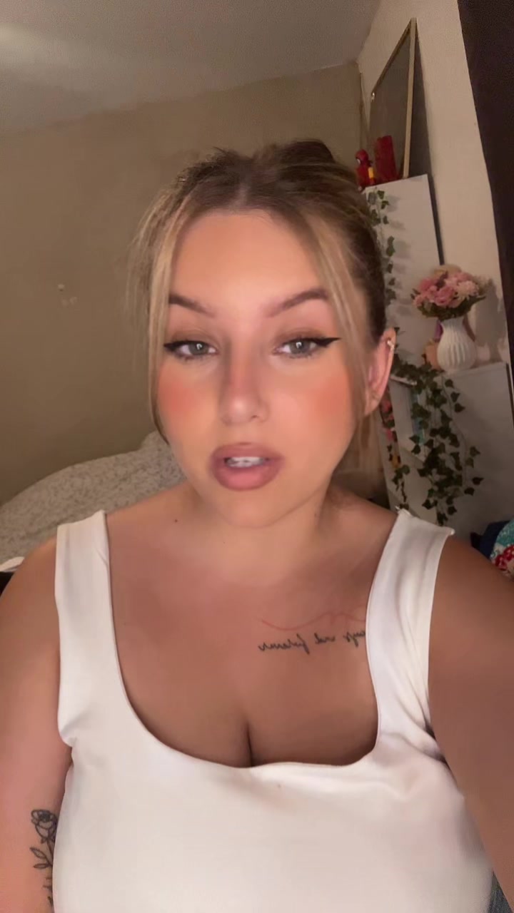 @Julia🦭