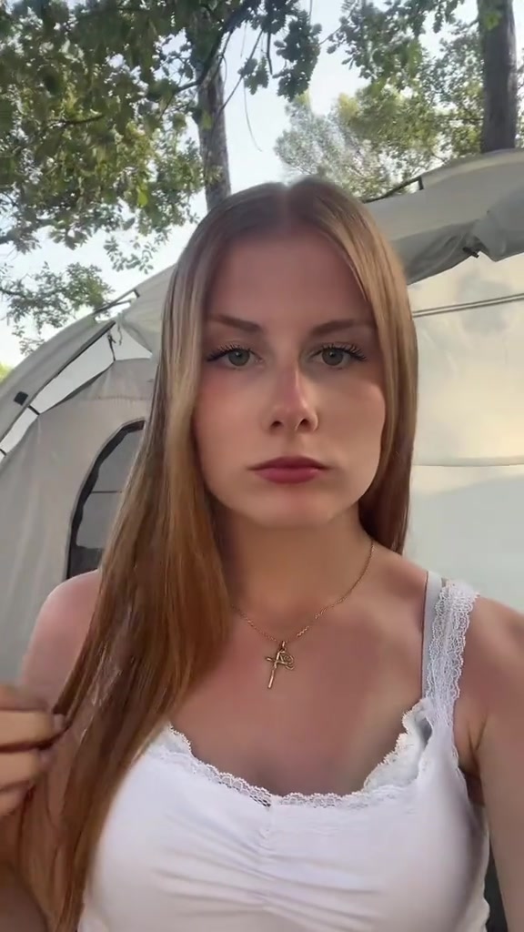 @𝓹𝓪𝓾𝓵𝓲𝓷𝓮 ☆