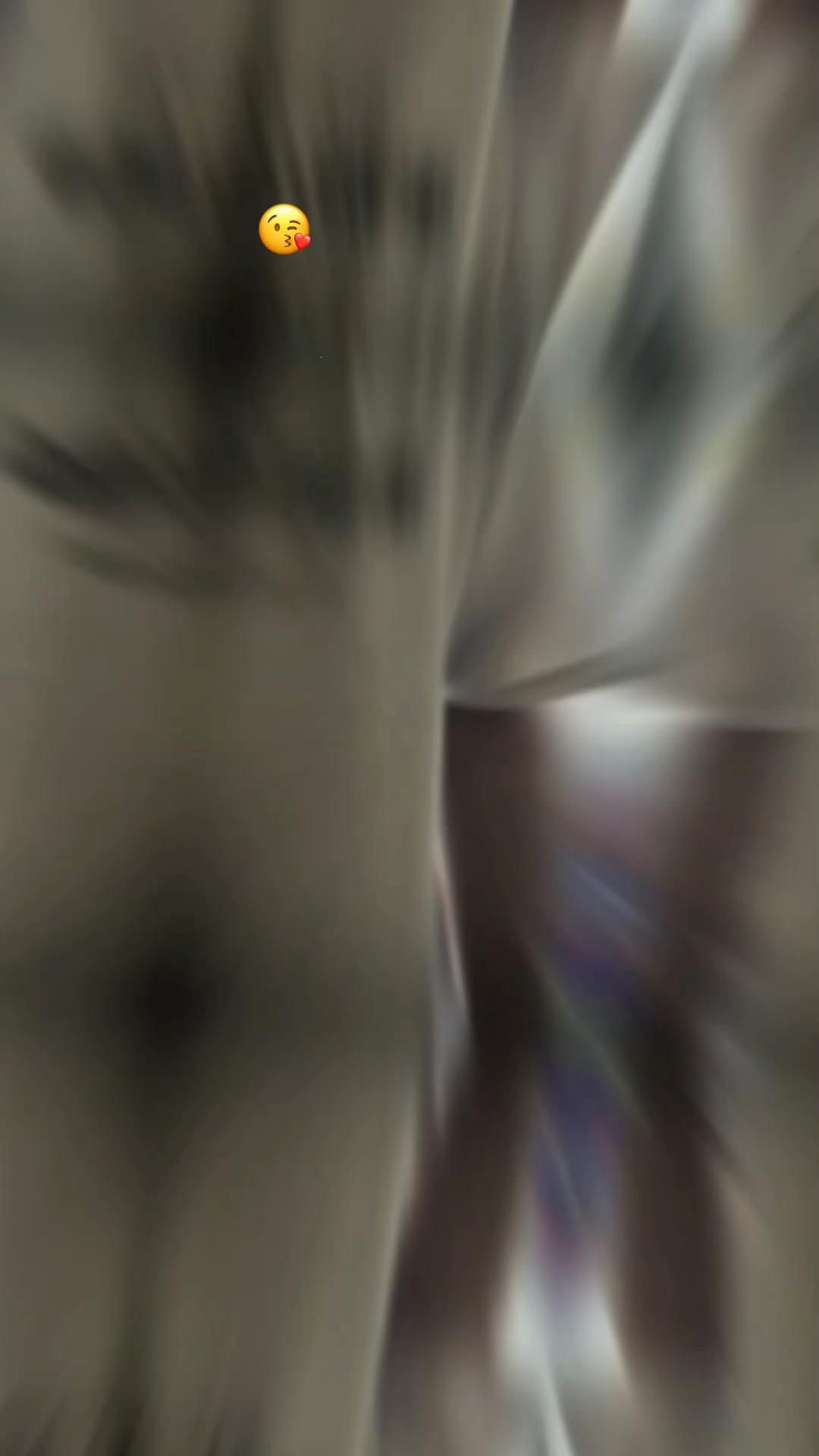 @Tý