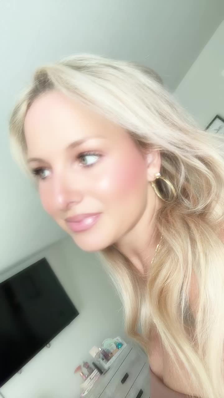 @Blondie12